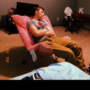 Meet your Posher, Chase